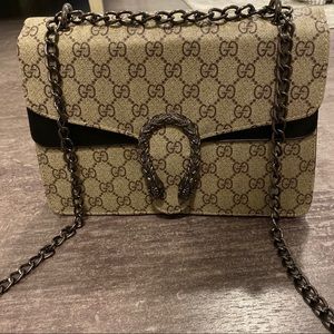 Gg purse (NEED TO SELL ASPAP)